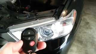 2013 Toyota Highlander SUV  Testing Key Fob Remote Control After Changing Battery [upl. by Mather]