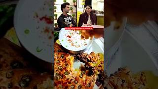 sonam kapoor amp raj kumar rao loves mirchi je paranthe 🫓🌶️food bollywood9xmstartruckbollywood [upl. by Lavicrep]