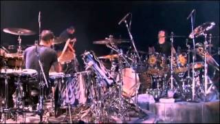 Godsmack  Drum Battle HD  Sully Erna vs Shannon Larkin  Batalla De Los Tambores HDflv [upl. by Alekram547]