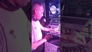 traktor dj gines y sus jugueticos 😬😬🎶🎵🎧 [upl. by Teplitz]