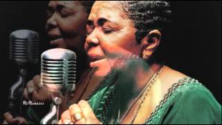 Cesaria Évora  Voz damor HQ  Portuguese lyrics [upl. by Ahsain902]