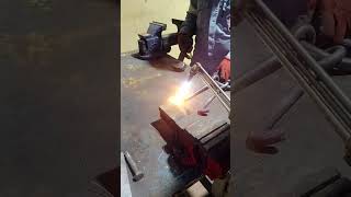 Die hook straightning work extrusion welding gascylinder cuttingskills iron hammer workmen [upl. by Cerellia]