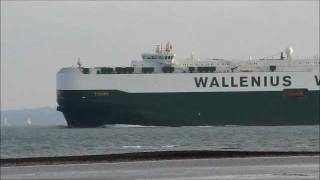 FIGARO  Wallenius Wilhelmsen Calshot Southampton Maiden Call 24 Nov 2011 [upl. by Ludba962]