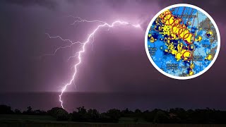 Unwetter Blitz und Donner starke Gewitter in Köln Deutschland [upl. by Rosenstein]