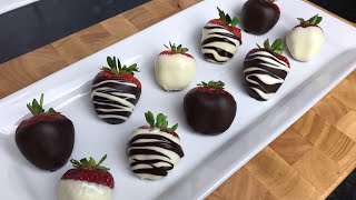 HOW TO MAKE EASY CHOCOLATE COVERED STRAWBERRIES DATE NIGHT STEP BY STEPNO PIPING BAG [upl. by Arevle]