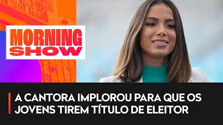 Anitta implora que jovens votem quotNão salvo o país sozinhaquot [upl. by Hewart]