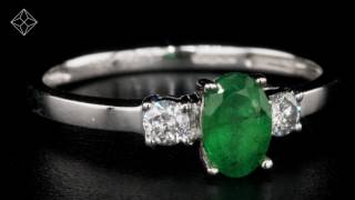 N4314Y  EMERALD 6 X 4MM AND DIAMOND 18K WHITE GOLD RING [upl. by Allicserp]