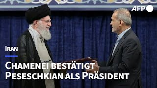 Iran Peseschkian offiziell als Präsident bestätigt  AFP [upl. by Igenia263]