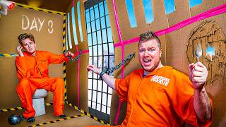 100 HOUR ULTIMATE Box Fort PRISON ESCAPE CHALLENGE [upl. by Floro]