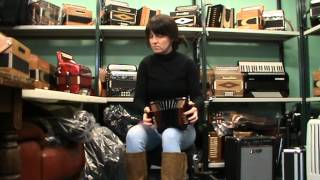 CONCERTINA MAHOGANY WITH BRASS ACCORDION REEDS quotDUBLINERquot MADE BY THE IRISH CONCERTINA COMPANY [upl. by Hatti]