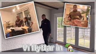 FLYTTVLOGG 1 🏡  får nycklarna house tour amp flyttkaos 😮‍💨 [upl. by Coulombe787]