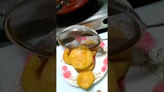 Khasta kachori with dubki wale Aloo ki sabji road wali halwai style khasta kachori [upl. by Irby]