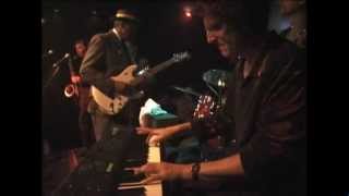 Hubert Sumlin at Chicago Blues NY 2000 Part 1 [upl. by Annayhs]