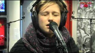 Selah Sue Crazy suffering style Live [upl. by Nallij]