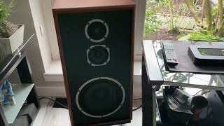 Yamaha AS801 with KLH model 5 Fluance RT85 and bluesound node [upl. by Bostow]