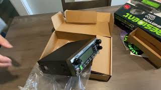 Unboxing the New President Washington 1012 Meter Radio First Look [upl. by Ode]