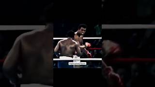 Ali vs Frazier muhammadali frazier fighting youtubeshorts ytshorts youtube ufc viralvideo [upl. by Fedora996]