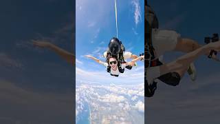 skydiving  Falling in Style youtube youtubeshorts skydiving hittvfun fun adventure shorts [upl. by Anelem]