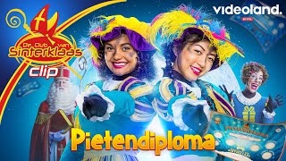 PIETENDIPLOMA  KADO 2021 • Videoland Original serie De Club van Sinterklaas Het Pietendiploma [upl. by Eitac]