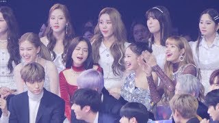 181201 블랙핑크 BLACKPINK ROSEJISOO 키스미KISS ME CF광고가 나오자 빵터짐 4K 직캠 2018 멜론 뮤직 어워드 by Mera [upl. by Nevram]