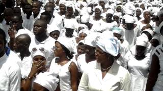 Eglise Harriste Toussaint Brègbo 2016 Vidéo 4 [upl. by Euqinehs977]