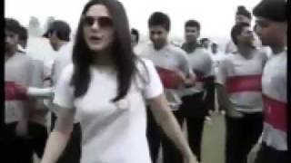 Shilpa Shetty and Preity Zinta in a catfight [upl. by Tait]