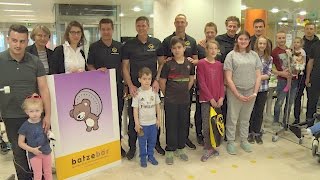 YB zu Besuch in den Kinderkliniken des Inselspitals Bern [upl. by Inahet]