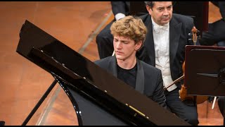 Prokofiev Piano Concerto No 2 in G minor Op 16 by Jan Lisiecki [upl. by Arracot]