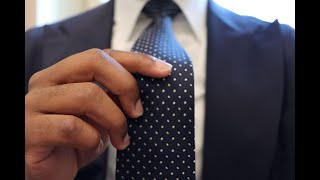 5 BEST TIES TO WEAR WITH A NAVY SUIT [upl. by Akinna3]