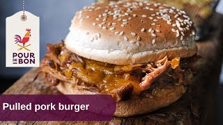 Recette du pulled pork burger  Pourdebon [upl. by Naujej]