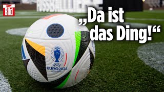 „Fußballliebe“ – Offizieller EM Spielball ist da [upl. by Huberto971]