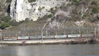 Des trains qui passent  défilé de BB 27000 à Donzère  20022020 [upl. by Atrebor]