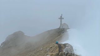 In mezzo alla nebbia  Monte Due Mani [upl. by Garibald170]