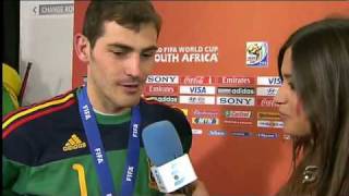 Iker Casillas Kissing Sara Carbonero  BEHIND THE CAMERA  HD [upl. by Koziel]