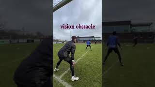 Goolkeeper football training vision obstacle Porteros shorts soccer futbol football [upl. by Elumas]