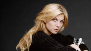 CLEMENCE POESY [upl. by Pass]