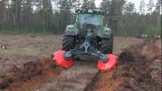 Meža frēzes demonstrācija Valtra in forest [upl. by Hnil]