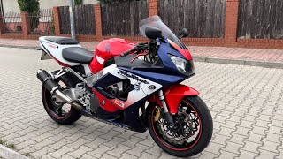 Honda CBR 929 Fireblade [upl. by Enitsirhk418]