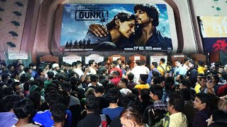 Shah Rukh Khan Fans Celebrating Dunki Release  Mumbai  Manastars [upl. by Ylirama]