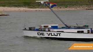 Binnenvaartschip De Vlijt op de Waal bij Nijmegen  Binnenvaart  shipspotting [upl. by Neitsabes]