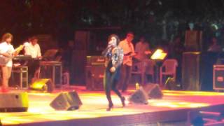 Sunidhi Chauhan Sings Tamil Song Jingunamani Live [upl. by Dory]