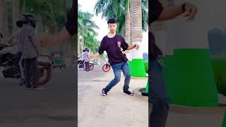 Hrithik sir dance steps dance song hrithikroshan [upl. by Robins]