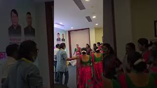 Hemant soren aar kolpona soren ka dance [upl. by Eyahsal]