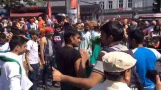 DeutschPakistanische Integration und Humanhilfe beim Karneval der Kulturen 2014 [upl. by Ariaj]