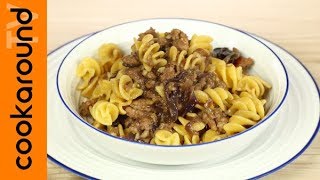 Fusilli con cipolle di Tropea e salsiccia [upl. by Hurlow298]