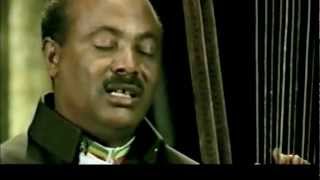 Alemu Aga playing on the David Harp the BEGENA from Ethiopia Tew Simagn Hagere Traditional [upl. by Oibaf294]