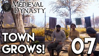 Medieval Dynasty Lets Play  Town Grows E7 [upl. by Ardekahs]