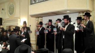 Shragy Gestetner sings with Mezamrim Choir at RCCS Part 22 [upl. by Lindahl]