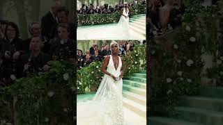 Jodie TurnerSmith Explained Her Met Gala Look Was Deliberately Bridal [upl. by Ria]