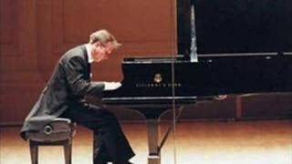 Mikhail Pletnev plays Chopin Mazurka op 17 no 4  live 1993 [upl. by Hniht908]